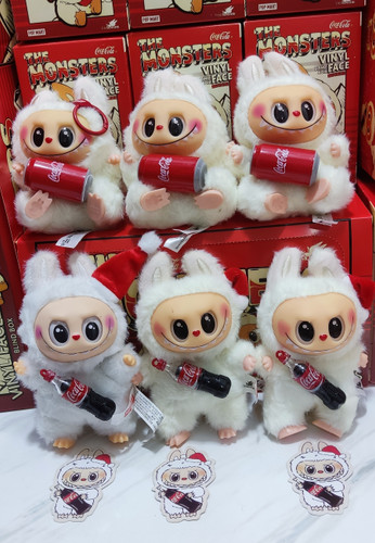 عروسک لبوبو کوکاکولا